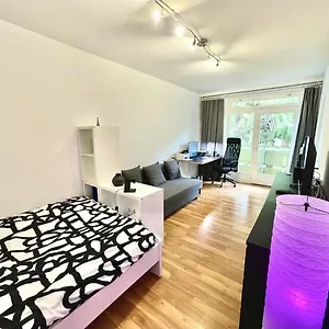 Free Parking - Quiet With Wi-fi And Kitchen Appartamento