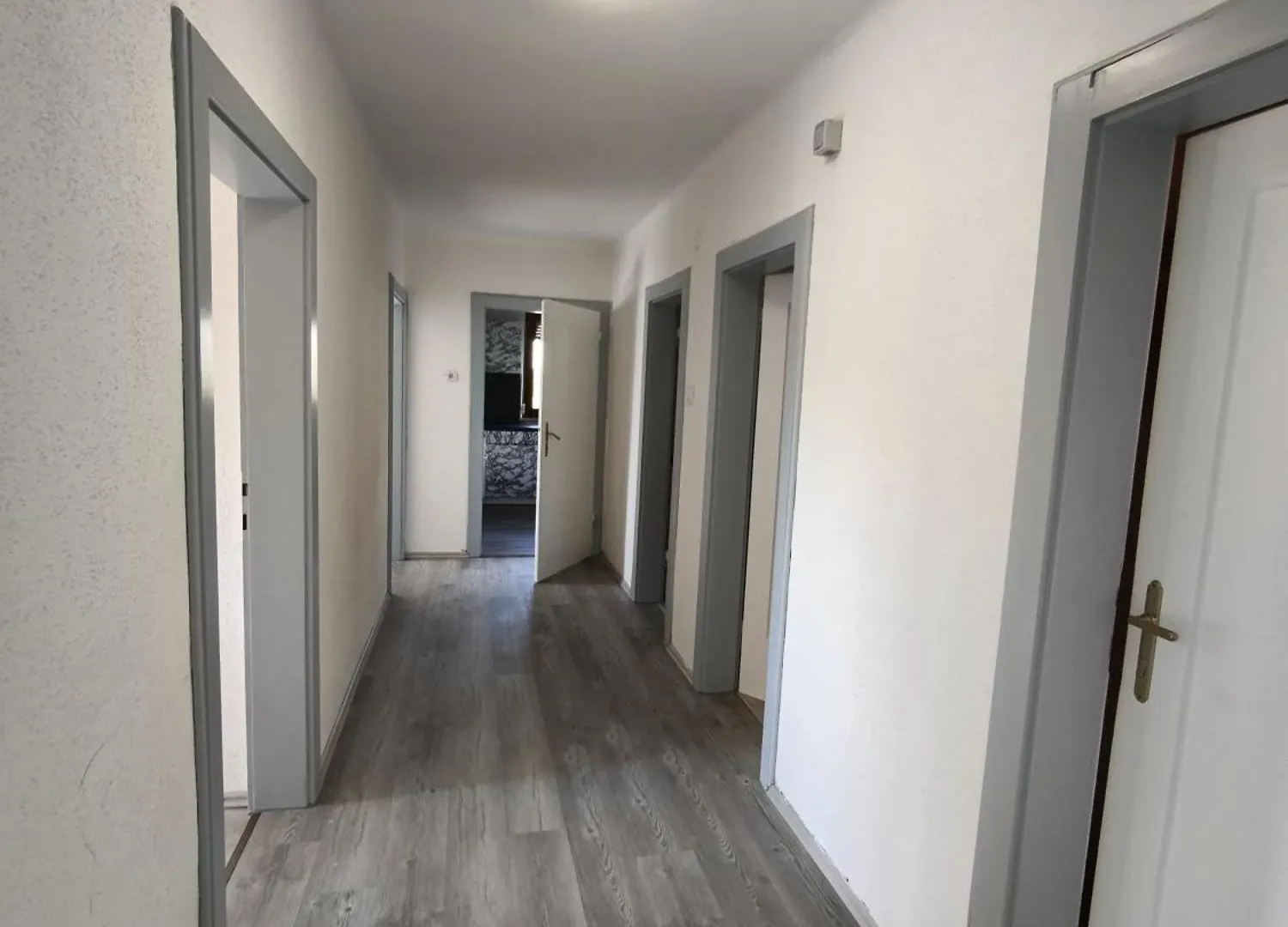 Spacious Room In Modern Flat Innsbruck 0*,  Austria
