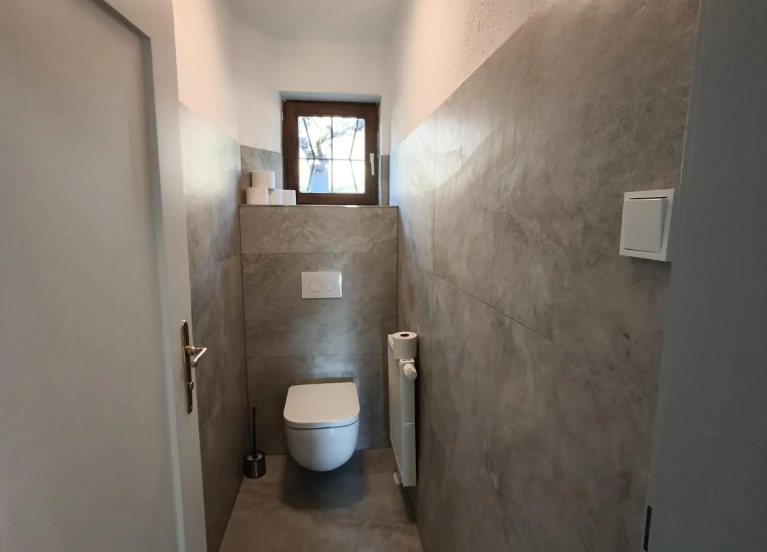 Homestay Spacious Room In Modern Flat Innsbruck